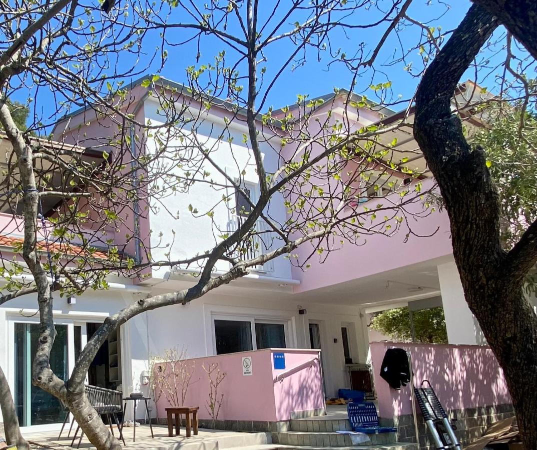 Artatore24 - Modern And Stylish Apartments Mali Lošinj Exterior foto